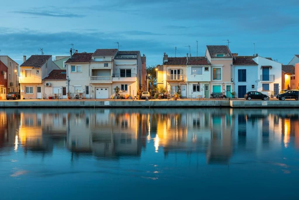 Le Calme A Deux Pas Du Port De Sete Apartamento Exterior foto